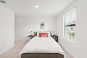 Landings At Westport 2031 L 2bd 25 Bth